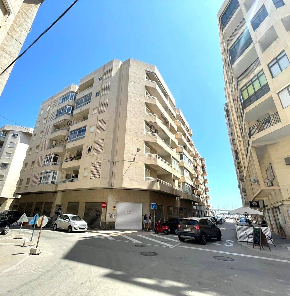 2 soverom Leilighet til leie i Santa Pola - € 2 000 (Ref: 9945298)