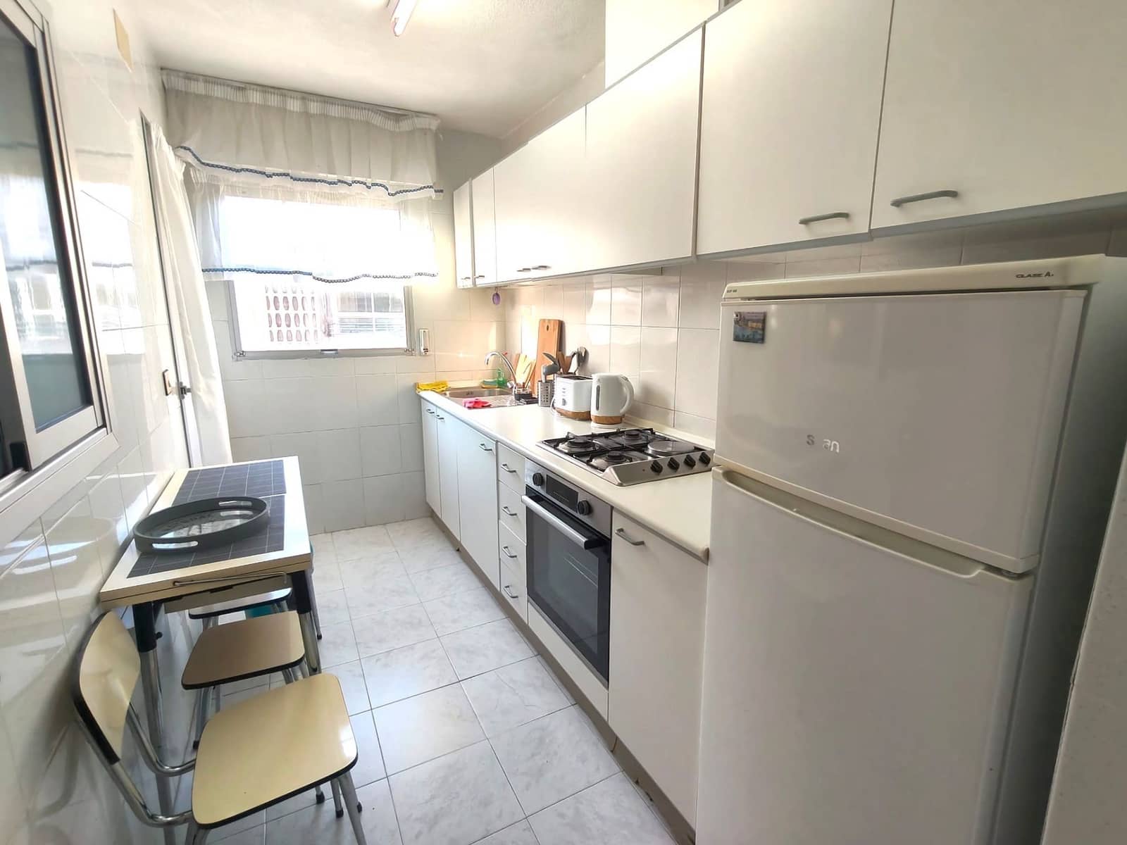 2 soverom Leilighet til leie i Santa Pola - € 2 000 (Ref: 9945298)