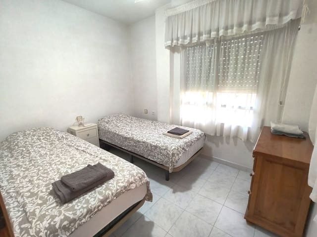 Apartamento de 2 habitaciones en Santa Pola en alquiler - 2.000 € (Ref: 9945298)