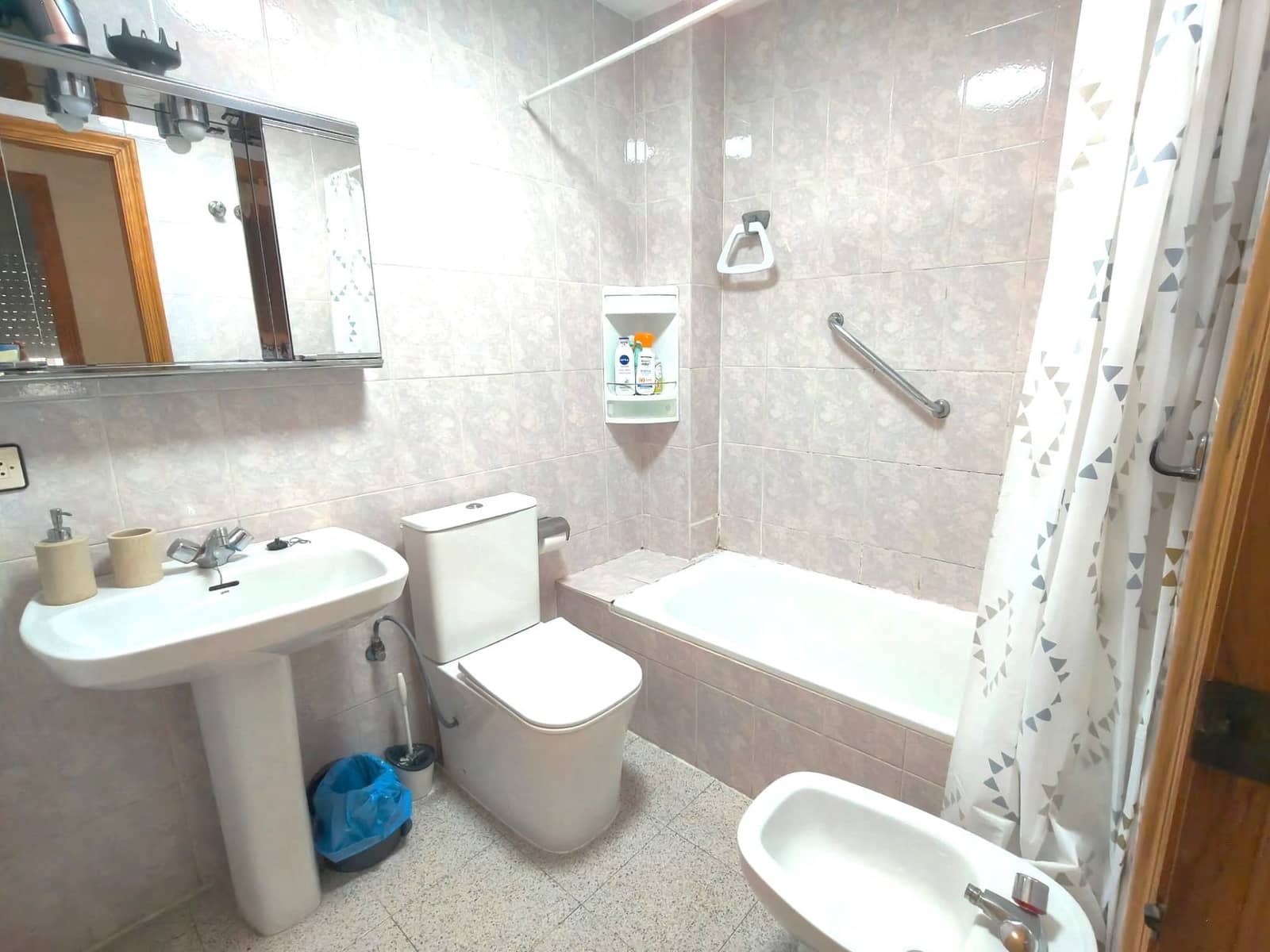 2 soverom Leilighet til leie i Santa Pola - € 2 000 (Ref: 9945298)