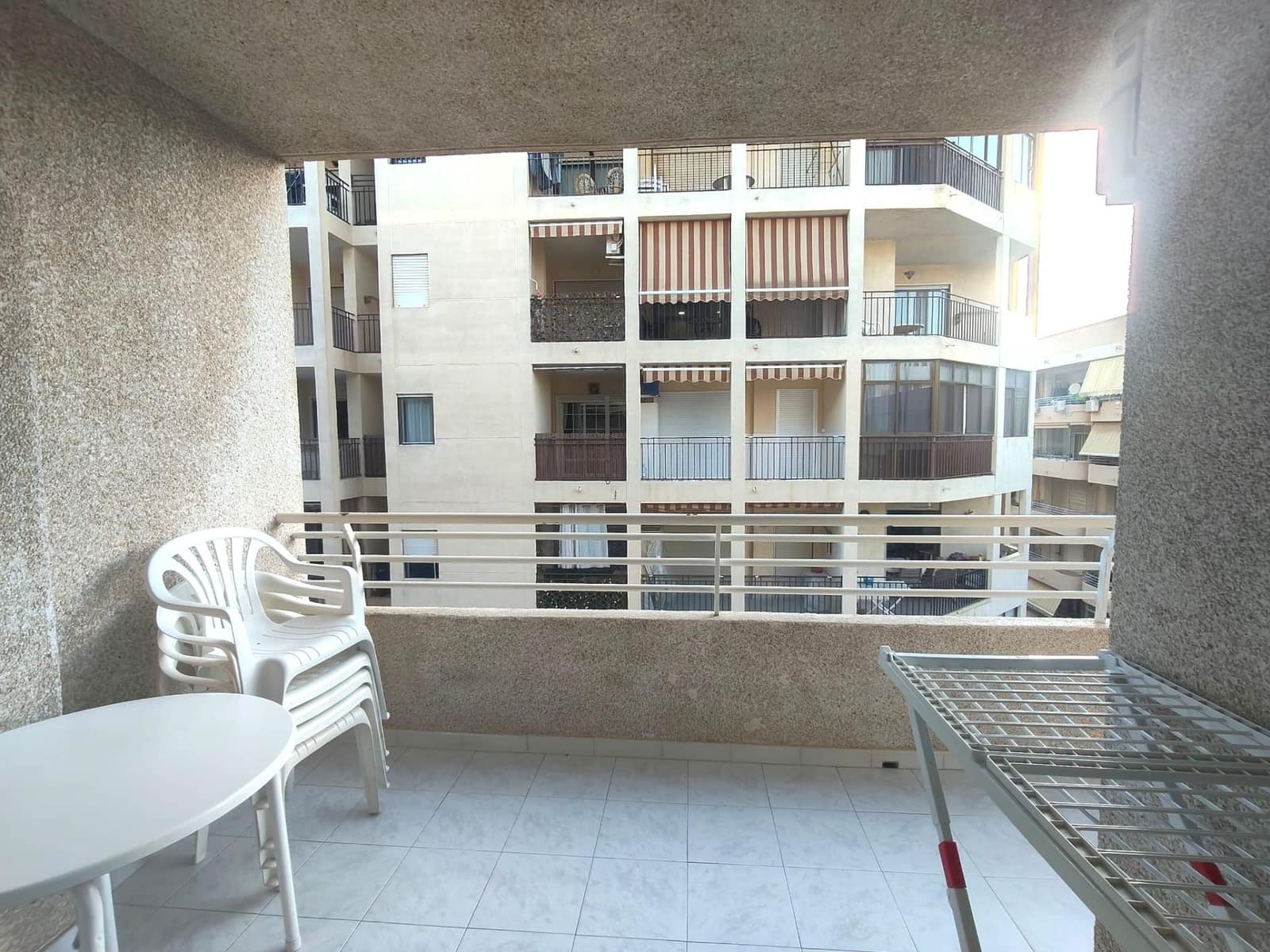 2 soverom Leilighet til leie i Santa Pola - € 2 000 (Ref: 9945298)