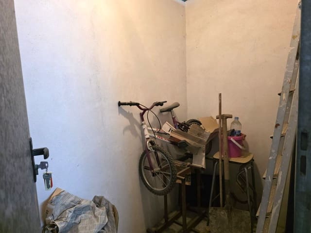 Garage til salg i Santa Pola - € 20.000 (Ref: 9957541)