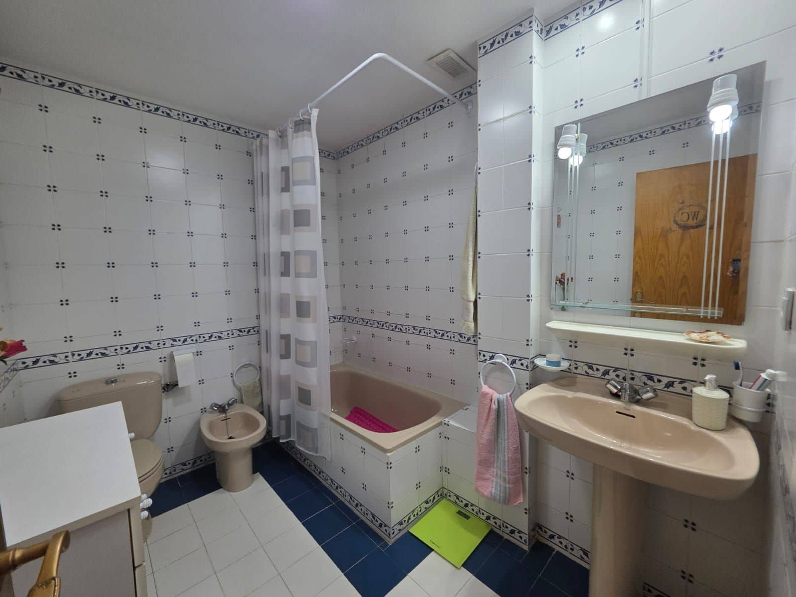 3 sovrum Lägenhet att hyra i Santa Pola - 800 € (Ref: 9966225)