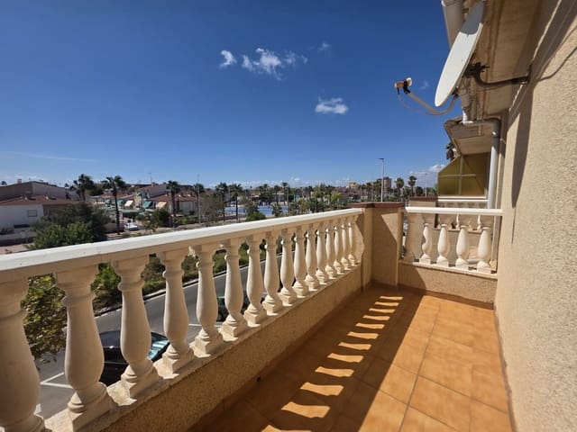 3 sovrum Lägenhet att hyra i Santa Pola - 800 € (Ref: 9966225)