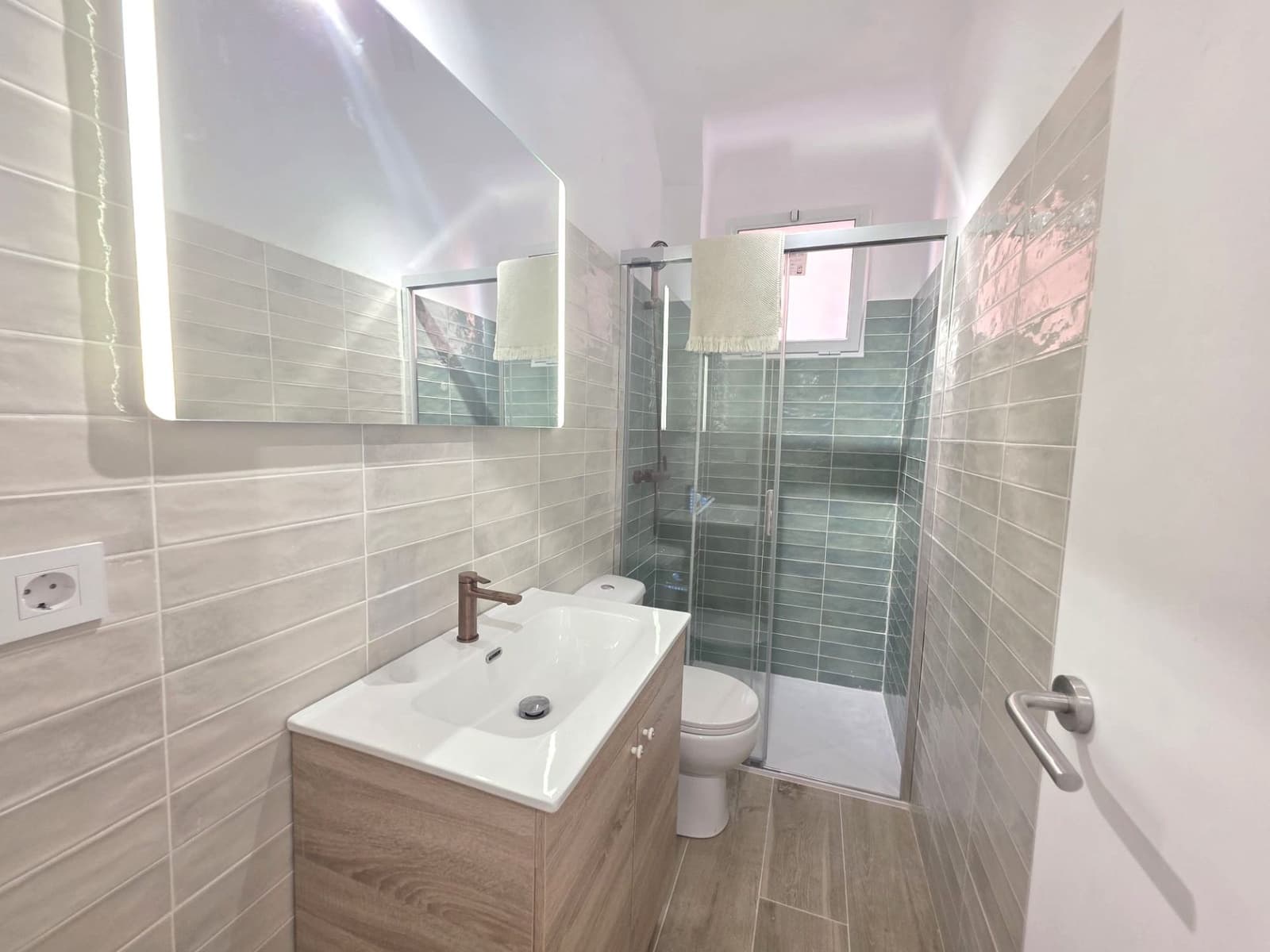 3 bedroom Apartment for sale in Santa Pola - € 197,000 (Ref: 9979514)
