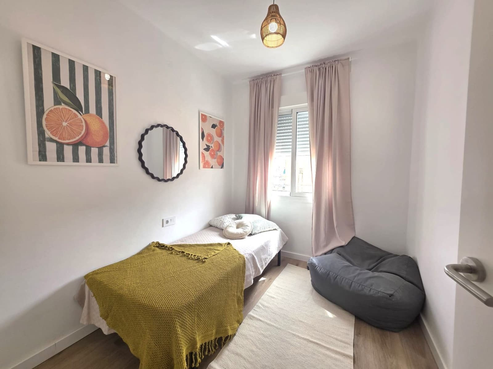 3 bedroom Apartment for sale in Santa Pola - € 197,000 (Ref: 9979514)