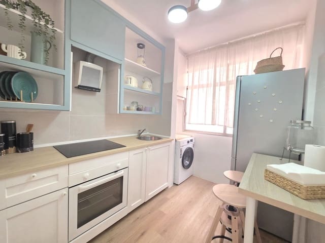 3 bedroom Apartment for sale in Santa Pola - € 197,000 (Ref: 9979514)