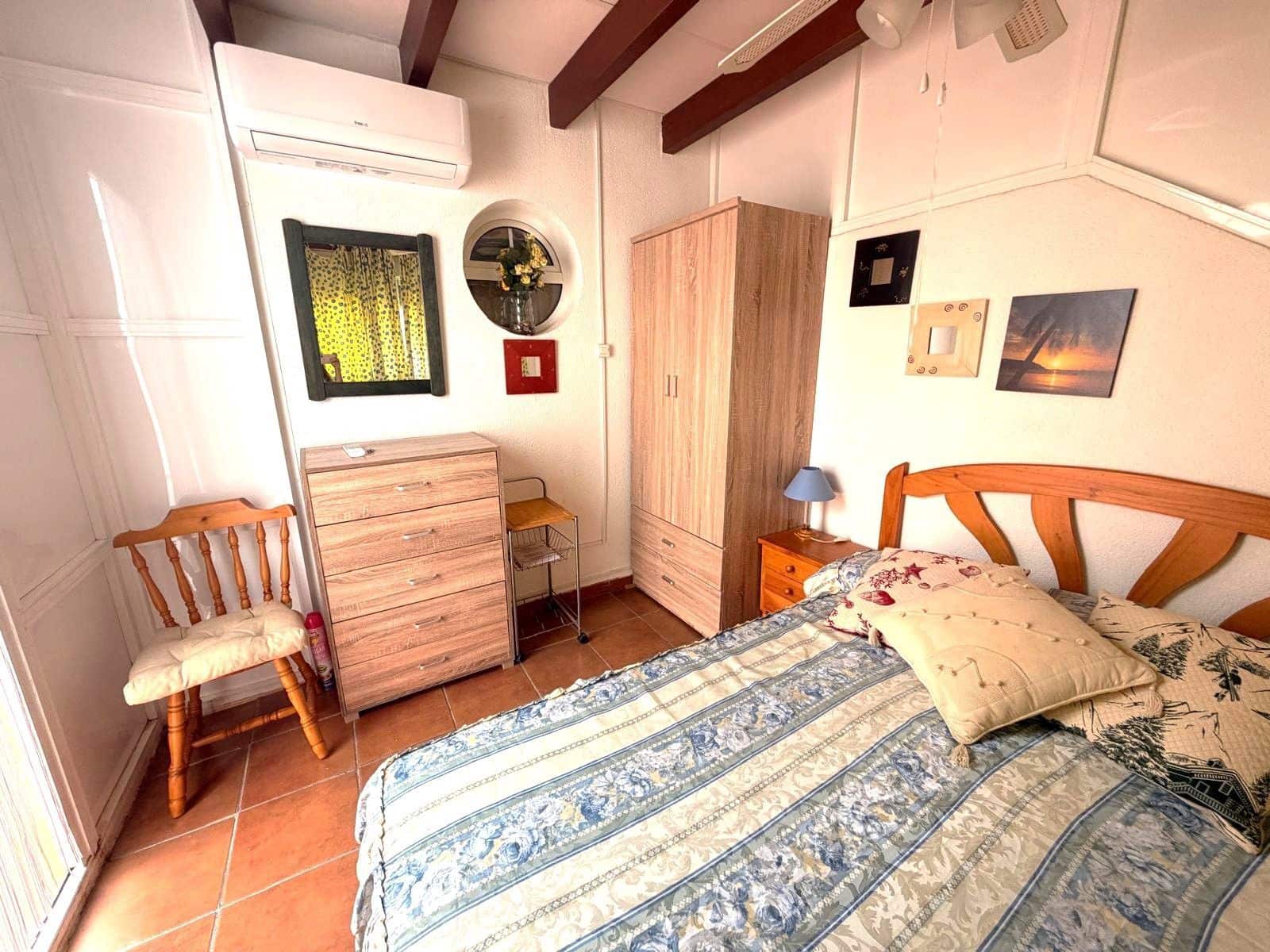3 makuuhuone Omakotitalo myytävänä paikassa Santa Pola - 265 000 € (Ref: 9990274)
