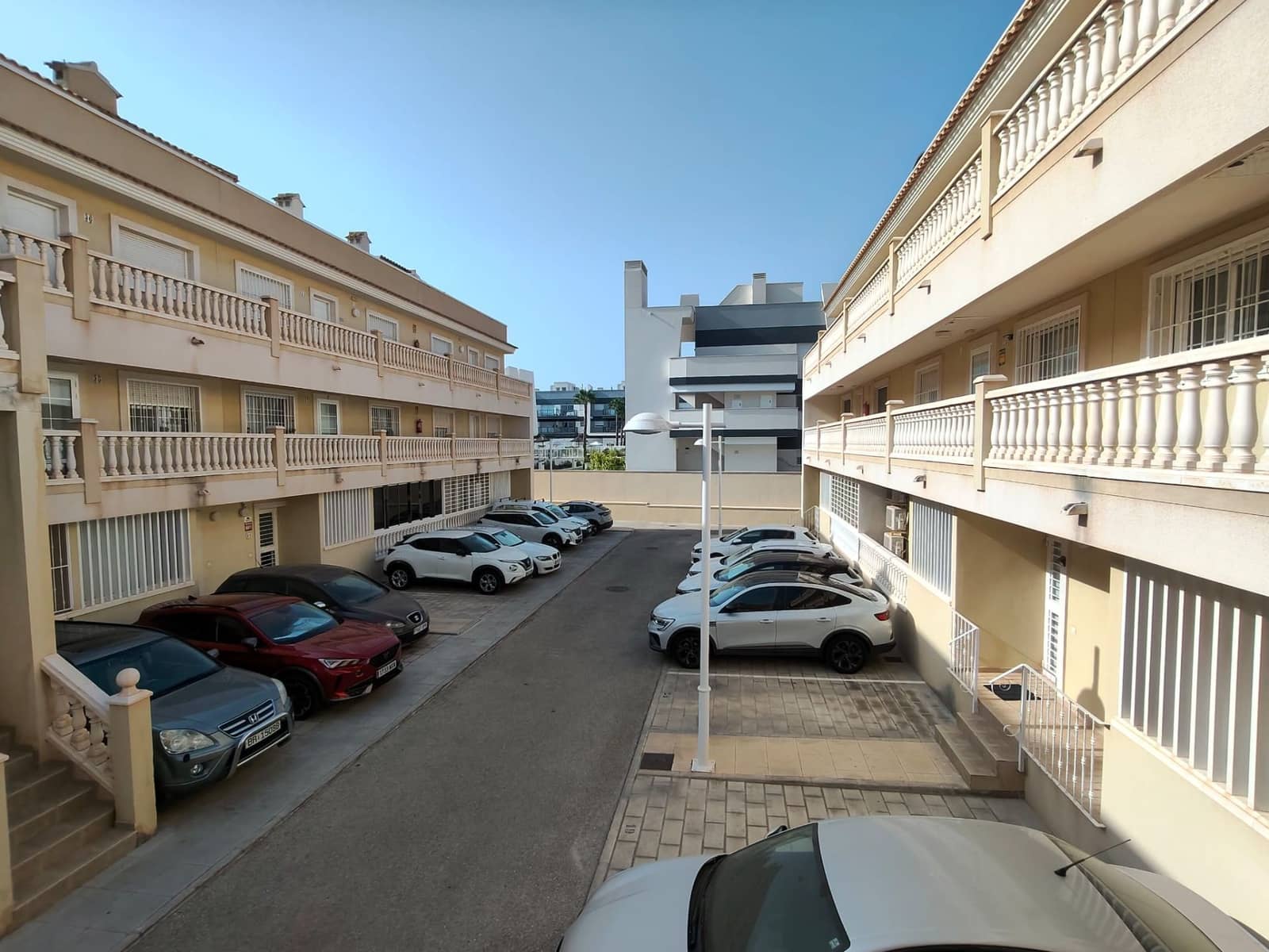 3 soveværelse Lejlighed til salg i Gran Alacant med swimmingpool garage - € 358.800 (Ref: 9998122)