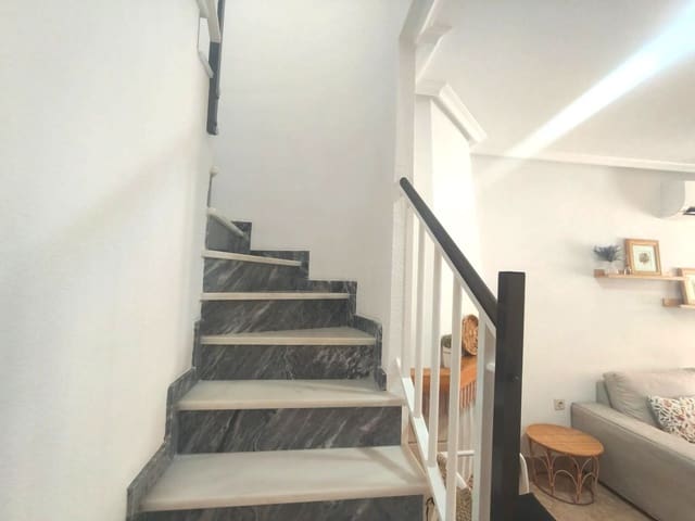2 Zimmer Haus zu verkaufen in Santa Pola mit Pool Garage - 235.000 € (Ref: 9998123)