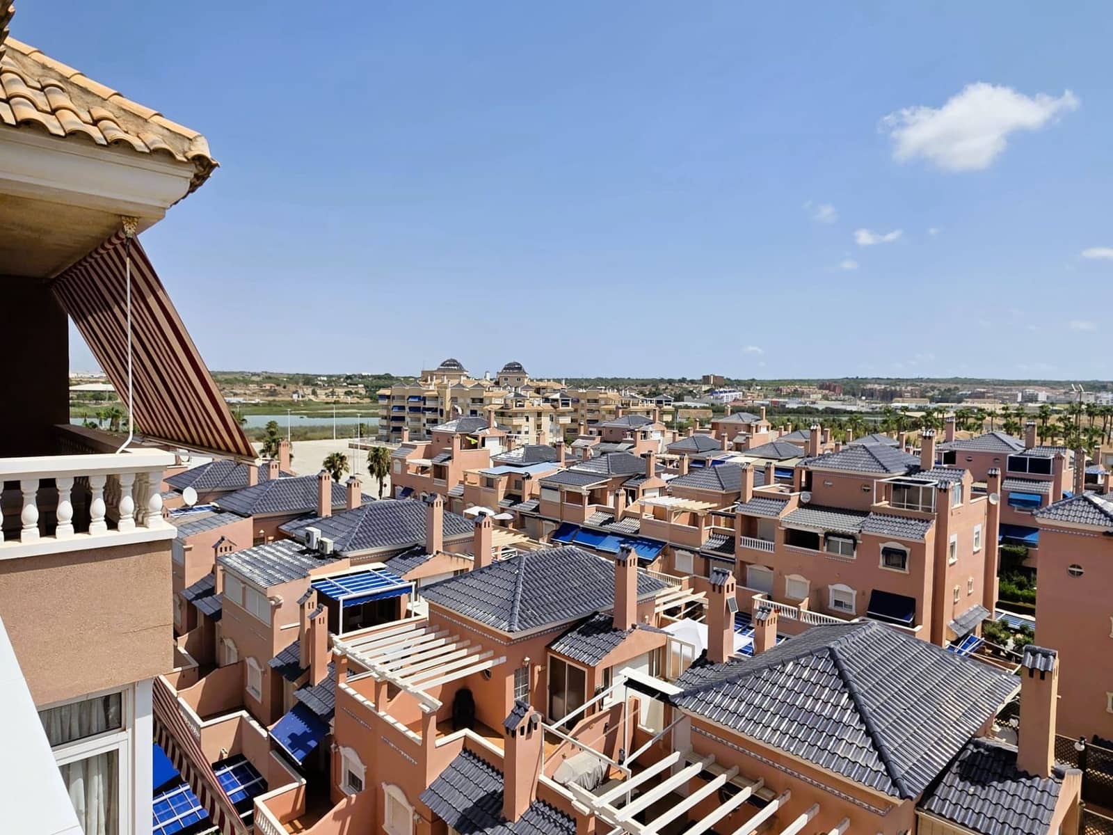 2 chambre Penthouse à vendre à Santa Pola avec garage - 280 000 € (Ref: 9998125)