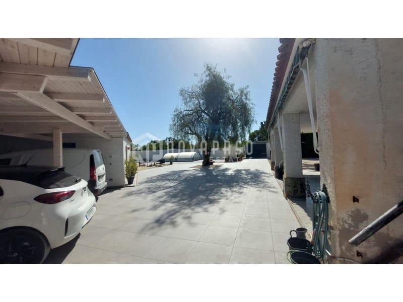 3 bedroom Villa for sale in El Altet with pool - € 375,000 (Ref: 10061698)
