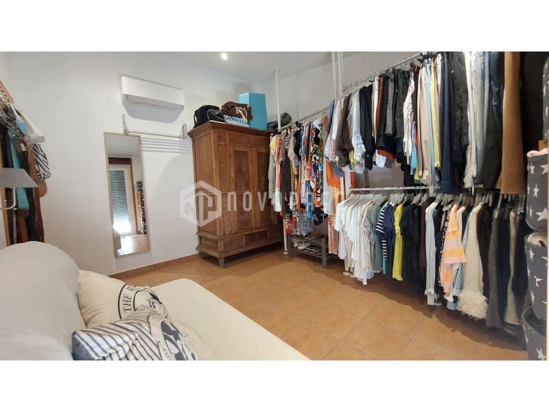 3 bedroom Villa for sale in El Altet with pool - € 375,000 (Ref: 10061698)