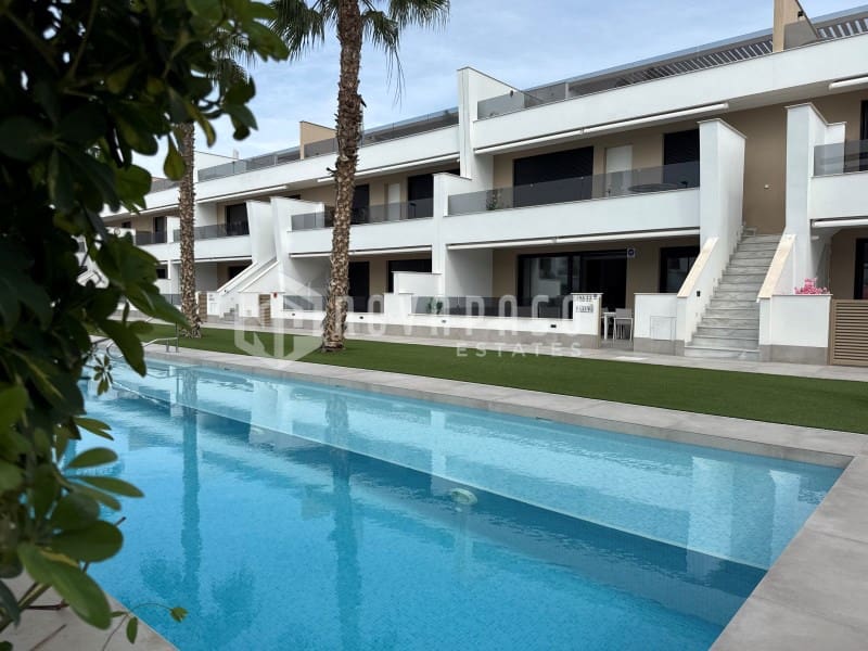 3 soveværelse Lejlighed til salg i San Pedro del Pinatar med swimmingpool - € 365.000 (Ref: 10146722)