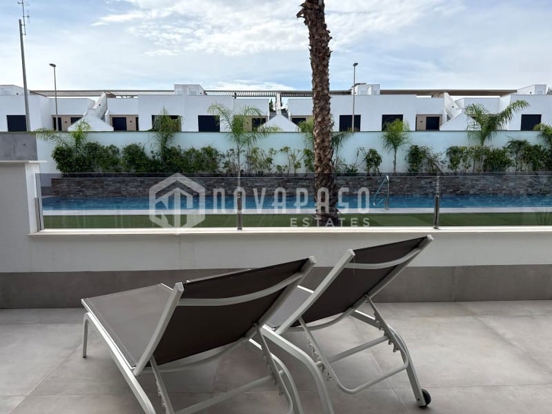 3 soveværelse Lejlighed til salg i San Pedro del Pinatar med swimmingpool - € 365.000 (Ref: 10146722)