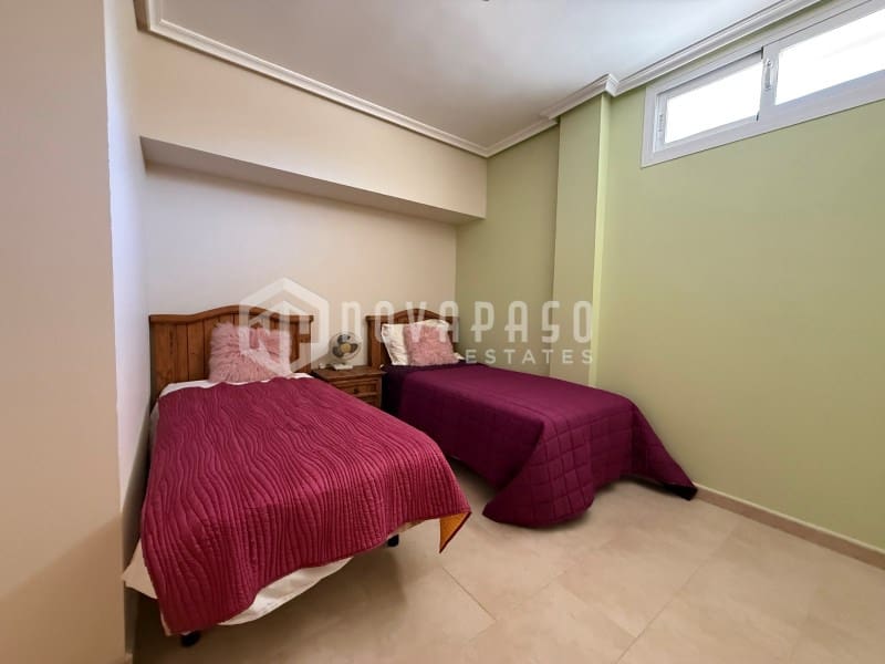 6 soverom Villa til salgs i Monforte del Cid med svømmebasseng - € 695 000 (Ref: 10146723)