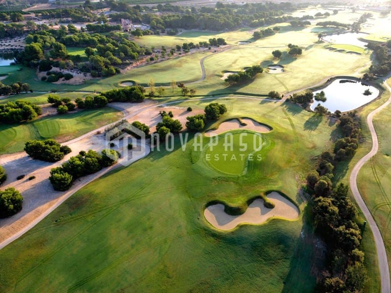 3 camera da letto Villa in vendita in Pinar de Campoverde con piscina - 499.000 € (Rif: 8973030)