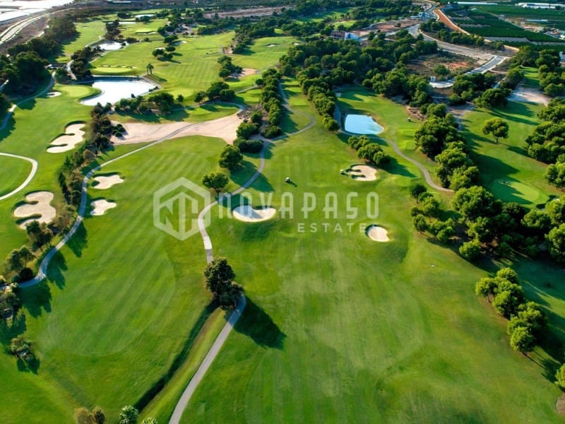 3 camera da letto Villa in vendita in Pinar de Campoverde con piscina - 499.000 € (Rif: 8973030)