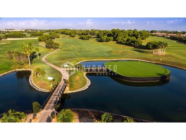 3 soveværelse Villa til salg i Pinar de Campoverde, Pilar de la Horadada med swimmingpool - € 499.000 (Ref: 8973030)