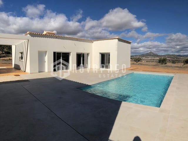 Villa/Maison à vendre à Salinas - 585 000 € (Ref: 8976471)