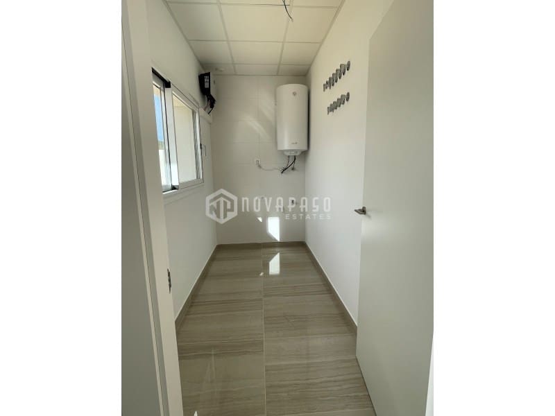 Villa/Maison à vendre à Salinas - 585 000 € (Ref: 8976471)