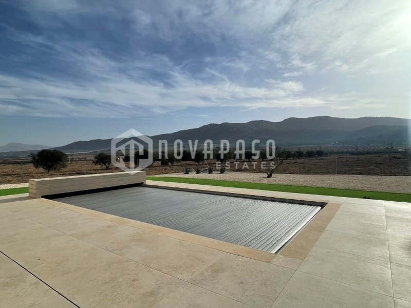 Villa/Maison à vendre à Salinas avec piscine - 585 000 € (Ref: 8976471)