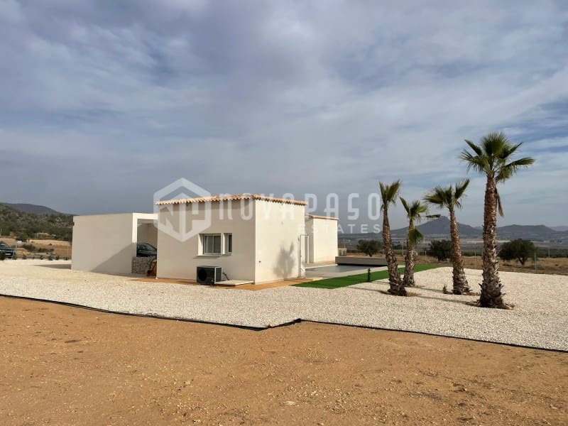 Villa/Maison à vendre à Salinas avec piscine - 585 000 € (Ref: 8976471)