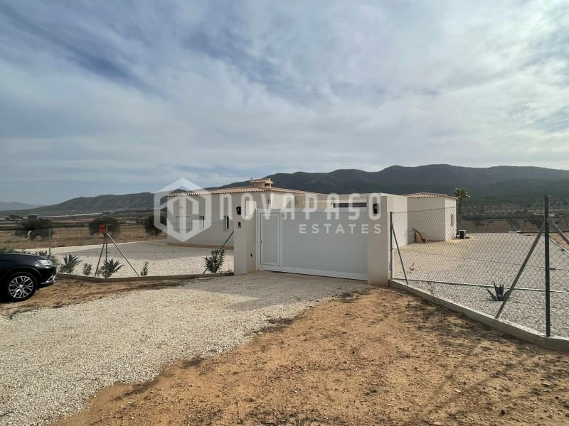 Villa/Maison à vendre à Salinas avec piscine - 585 000 € (Ref: 8976471)