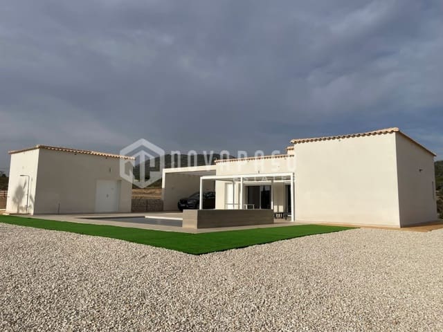 Villa til salgs i Salinas - € 585 000 (Ref: 8976471)