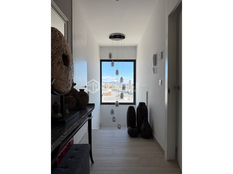 3 makuuhuone Huvila myytävänä paikassa Finestrat mukana uima-altaan - 585 000 € (Ref: 9400742)