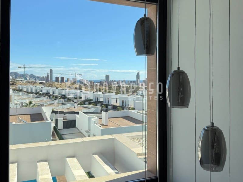 3 makuuhuone Huvila myytävänä paikassa Finestrat mukana uima-altaan - 585 000 € (Ref: 9400742)