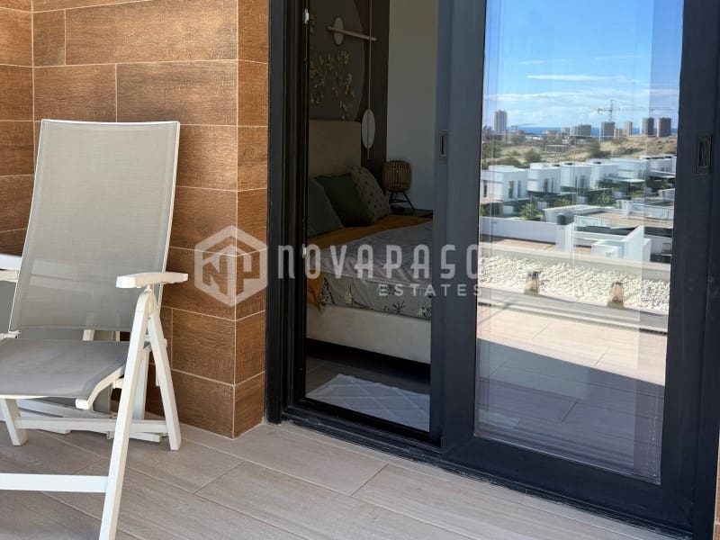 3 makuuhuone Huvila myytävänä paikassa Finestrat mukana uima-altaan - 585 000 € (Ref: 9400742)