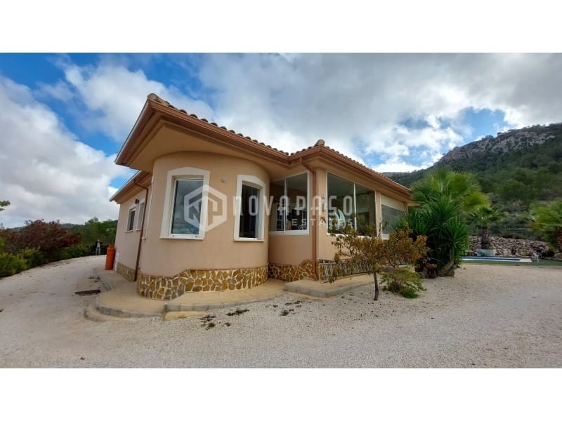 2 bedroom Villa for sale in Abanilla with pool garage - € 475,000 (Ref: 9446672)