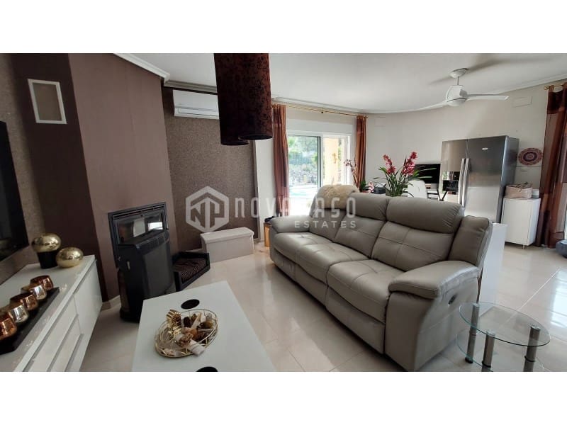 2 bedroom Villa for sale in Abanilla with pool garage - € 475,000 (Ref: 9446672)