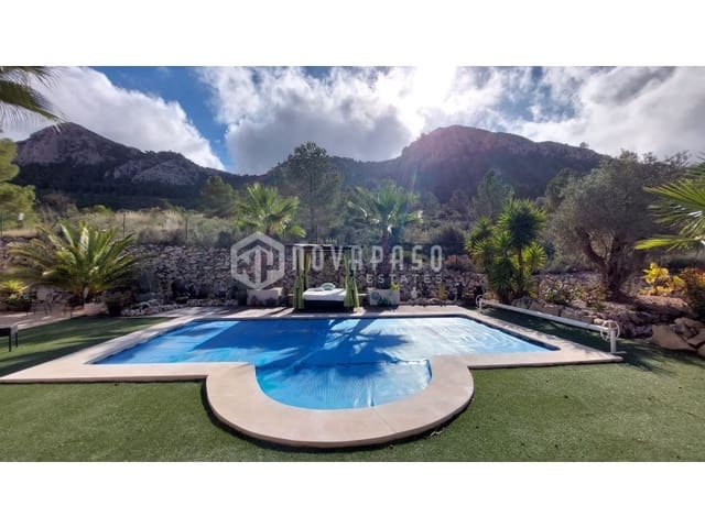 2 bedroom Villa for sale in Abanilla with pool garage - € 475,000 (Ref: 9446672)