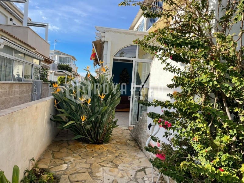 2 sovrum Bungalow till salu i Orihuela Costa med pool - 184 000 € (Ref: 9543387)