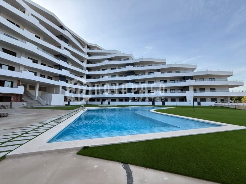 2 slaapkamer Appartement te koop in San Miguel de Salinas met zwembad garage - € 239.500 (Ref: 9616163)