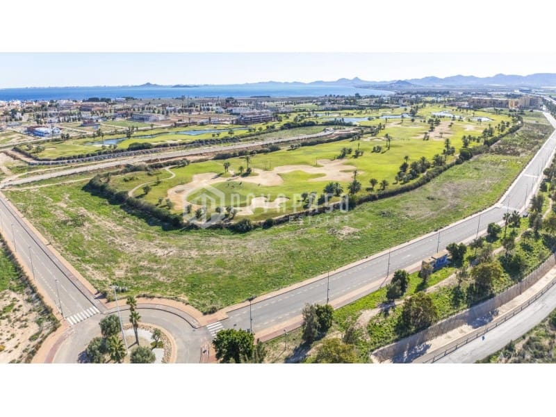 2 soverom Leilighet til salgs i Los Alcazares med svømmebasseng - € 279 000 (Ref: 9625585)