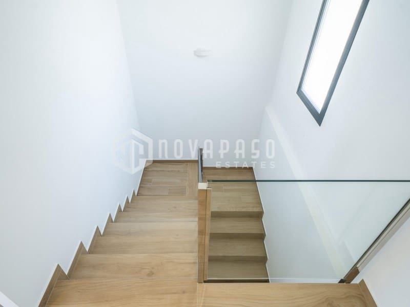 3 soveværelse Villa til salg i Algorfa med swimmingpool - € 473.000 (Ref: 9625588)