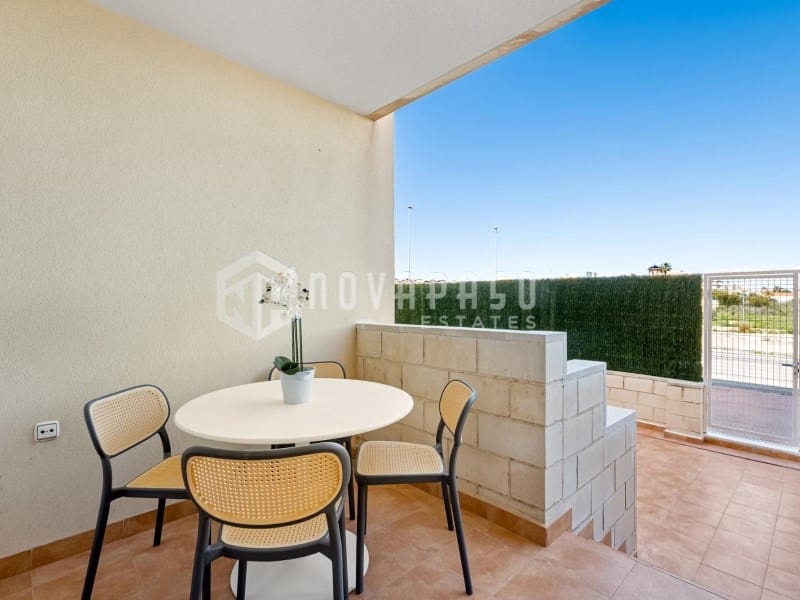 2 Zimmer Apartment zu verkaufen in Orihuela Costa mit Pool - 187.500 € (Ref: 9625589)