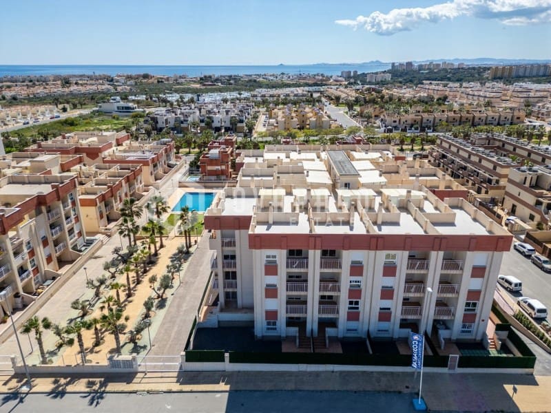 2 Zimmer Apartment zu verkaufen in Orihuela Costa mit Pool - 187.500 € (Ref: 9625589)