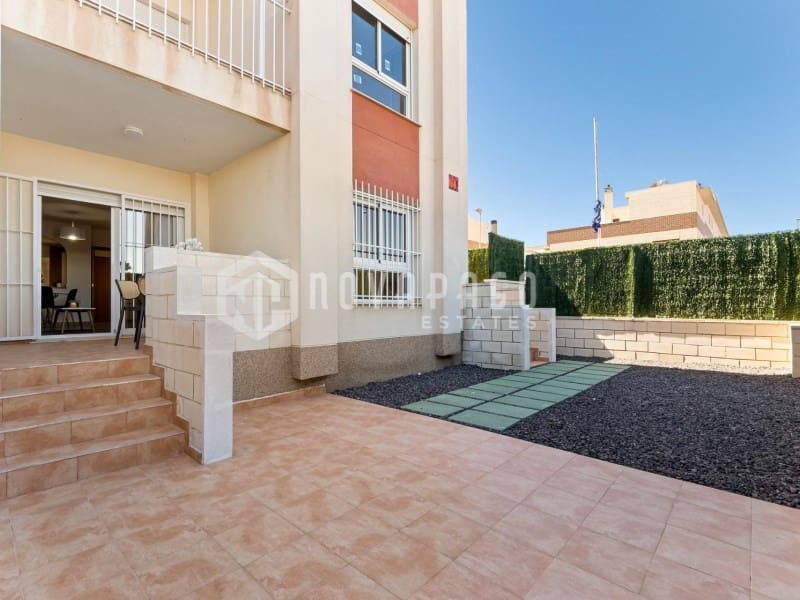 2 Zimmer Apartment zu verkaufen in Orihuela Costa mit Pool - 187.500 € (Ref: 9625589)