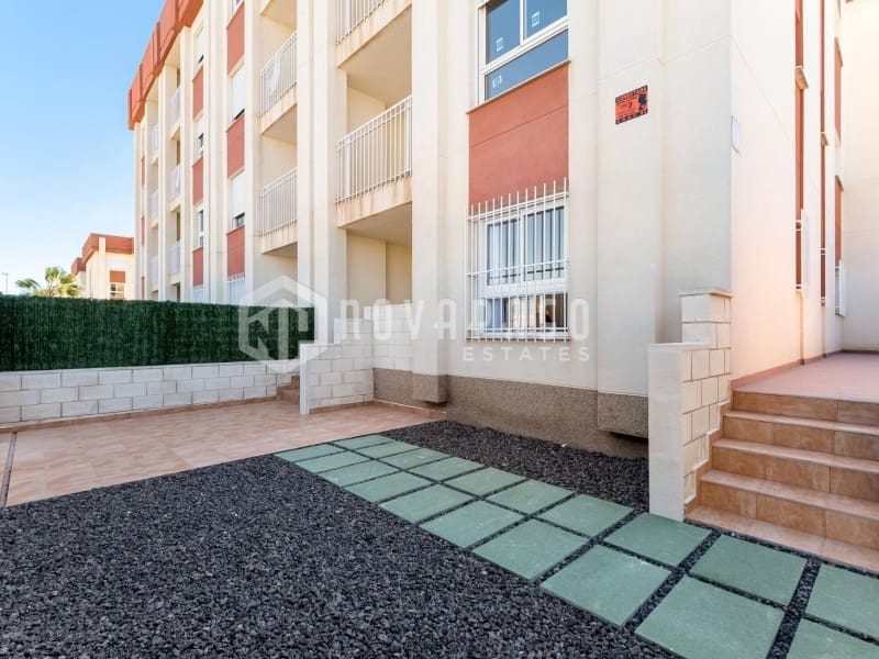 2 Zimmer Apartment zu verkaufen in Orihuela Costa mit Pool - 187.500 € (Ref: 9625589)