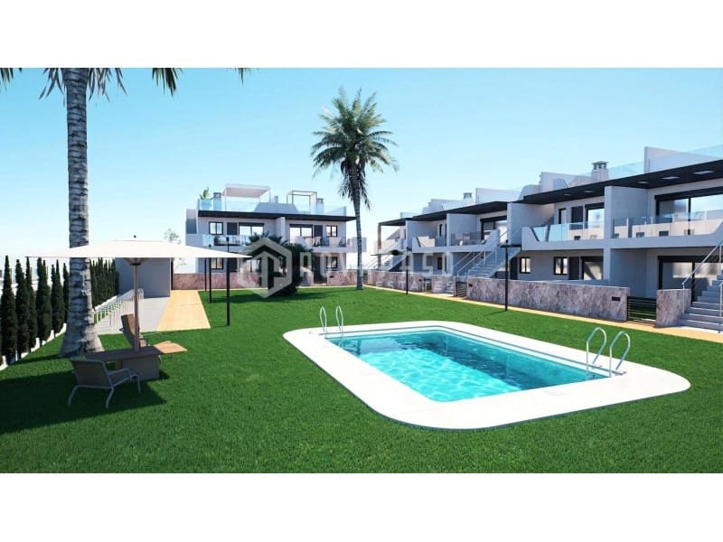 2 soveværelse Bungalow til salg i Pilar de la Horadada med swimmingpool - € 299.900 (Ref: 9625602)