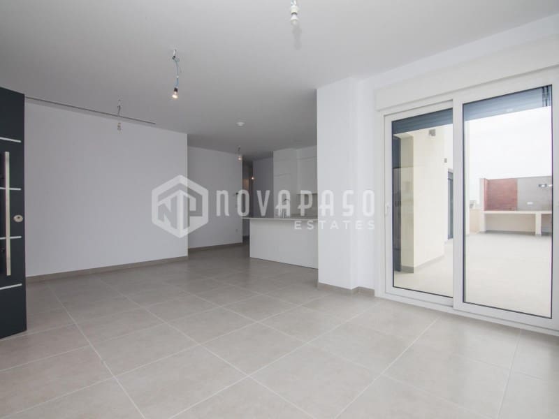 3 quarto Moradia para venda em Polop com piscina - 585 000 € (Ref: 9625604)