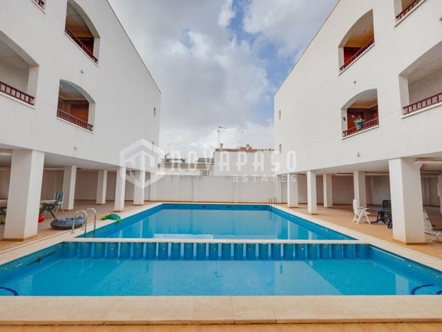 Apartamento de 2 habitaciones en Daya Vieja en venta con piscina - 146.000 € (Ref: 9625620)