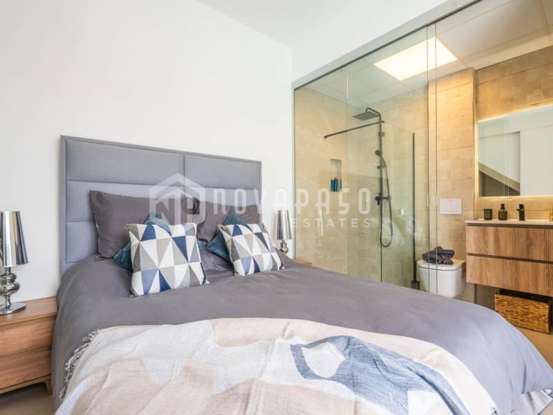 3 slaapkamer Villa te koop in Roldan met zwembad - € 399.950 (Ref: 9625640)