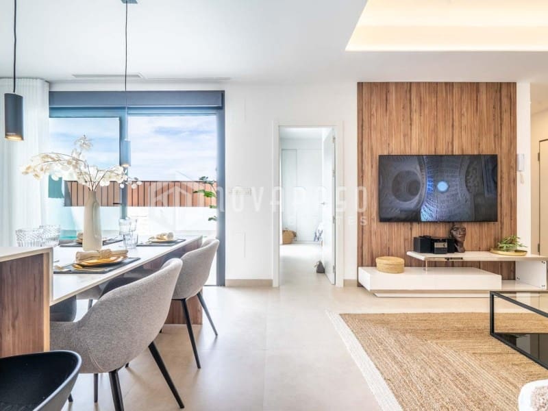 3 slaapkamer Villa te koop in Roldan met zwembad - € 399.950 (Ref: 9625640)