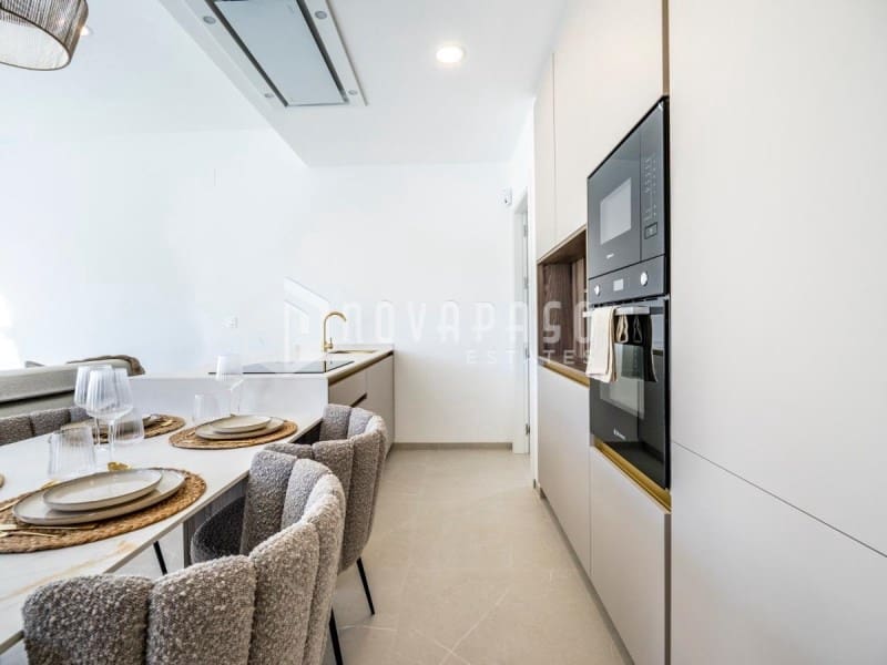 3 makuuhuone Huvila myytävänä paikassa Roldan mukana uima-altaan - 415 950 € (Ref: 9625640)