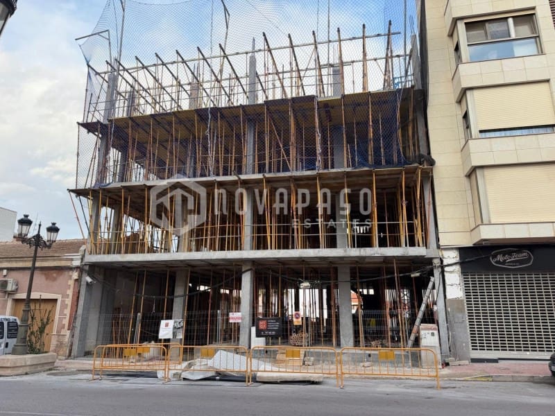 3 Zimmer Apartment zu verkaufen in Guardamar del Segura mit Pool - 369.500 € (Ref: 9625654)